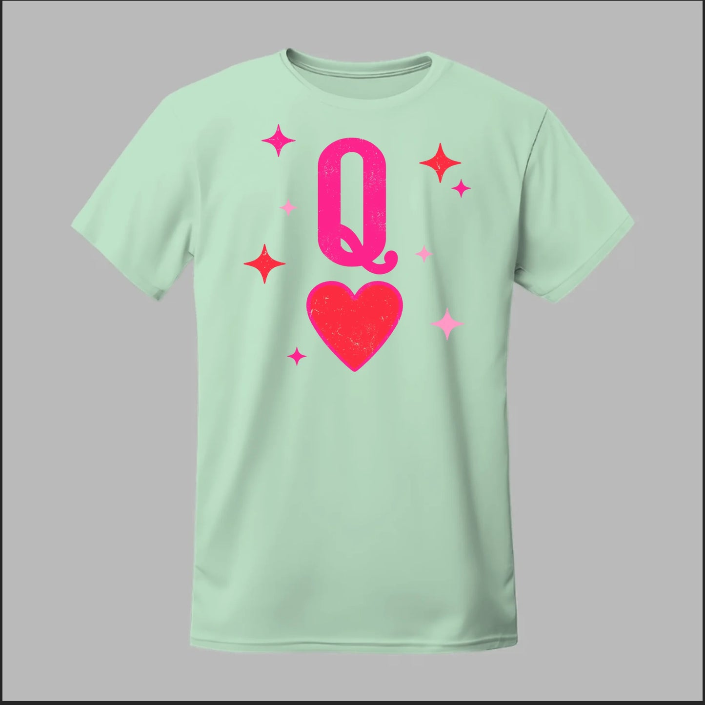 Queen of Hearts Tee