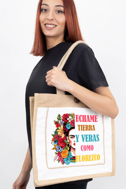Échame Tierra y Verás Cómo Florezco Floral Portrait Tote Bag