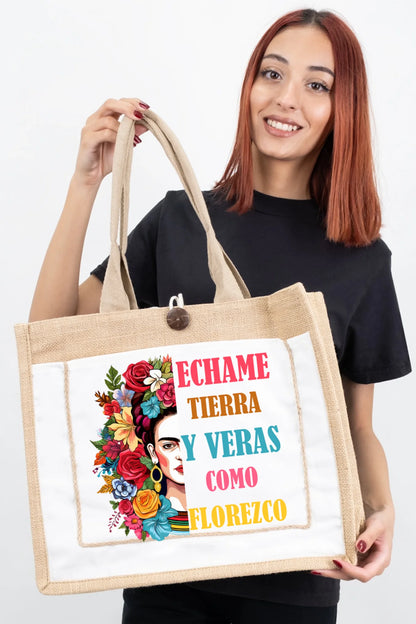 Échame Tierra y Verás Cómo Florezco Floral Portrait Tote Bag